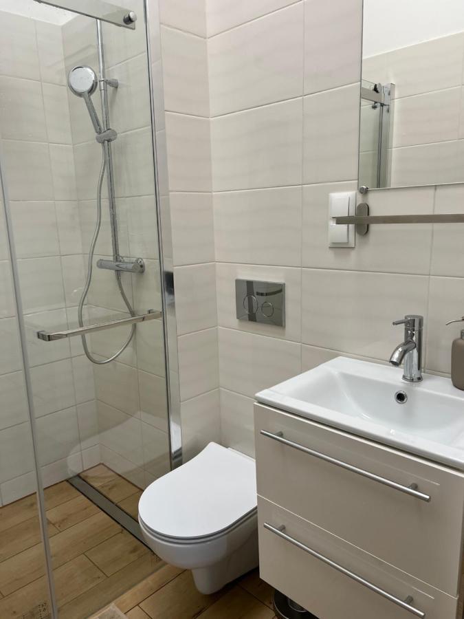 Plac Swietej Katarzyny 13 Apartment ทอรูน ภายนอก รูปภาพ