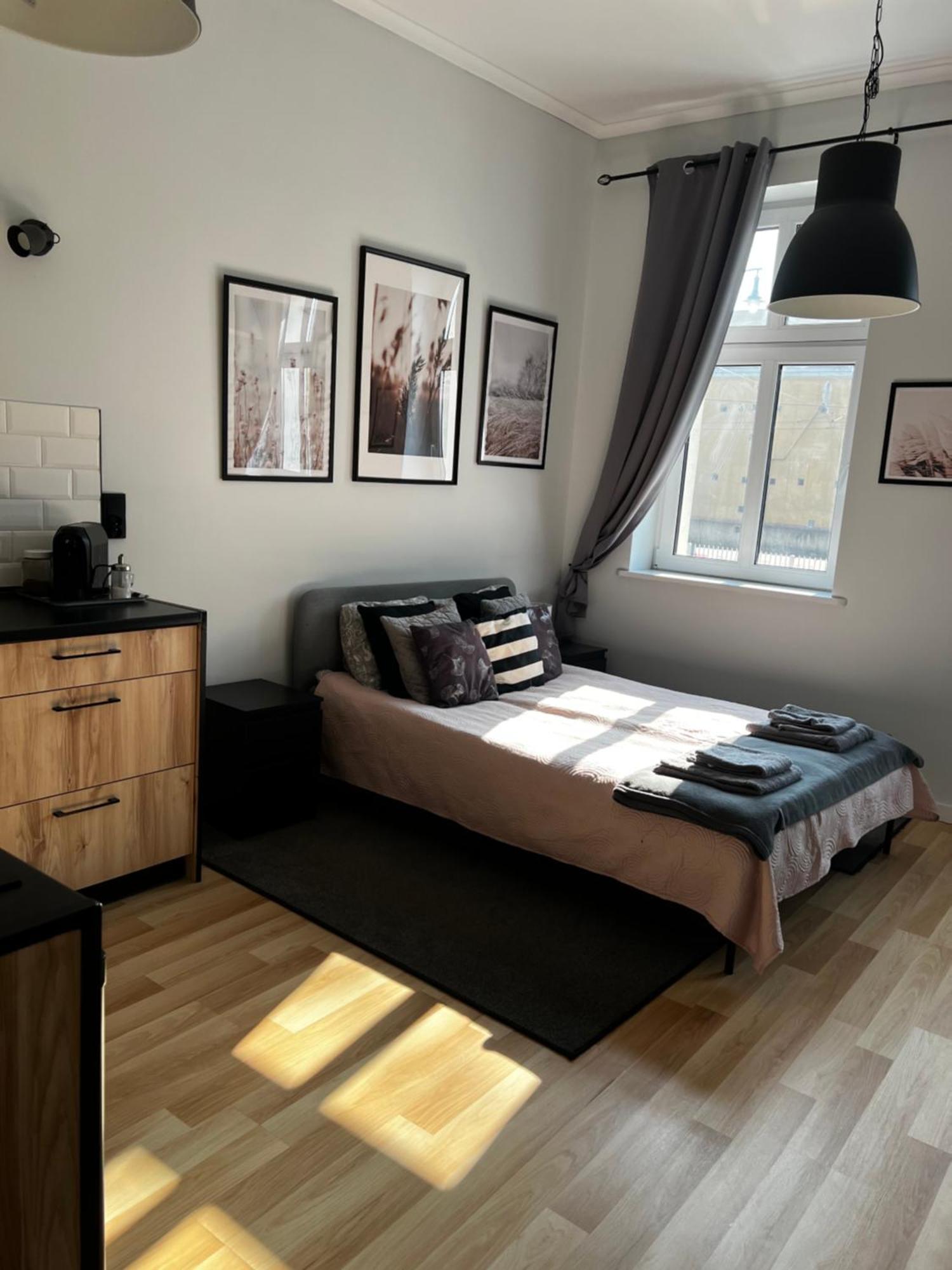 Plac Swietej Katarzyny 13 Apartment ทอรูน ภายนอก รูปภาพ