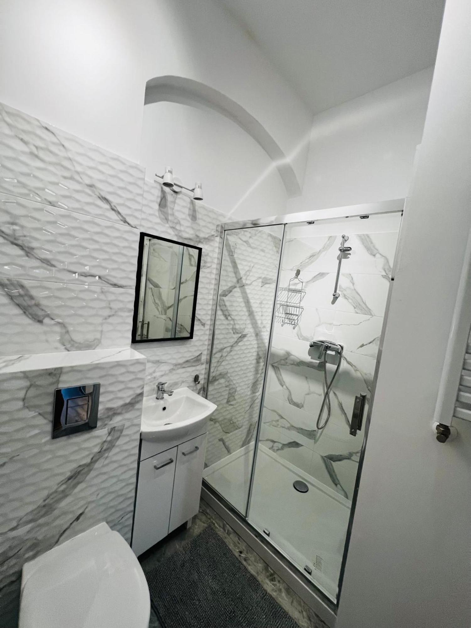 Plac Swietej Katarzyny 13 Apartment ทอรูน ภายนอก รูปภาพ